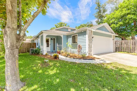 7 Winding Woods Trl, Ormond Beach, FL 32174