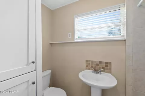 4 Sunny Shore Dr, Ormond Beach, FL 32176 photo 20