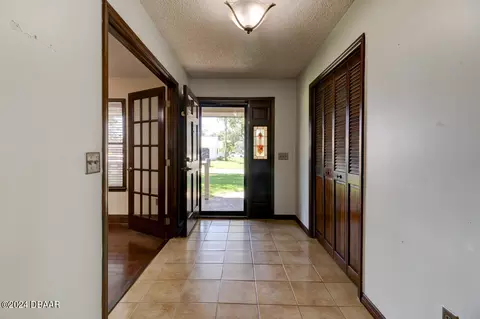 10 Edgewood Way, Ormond Beach, FL 32174 photo 3