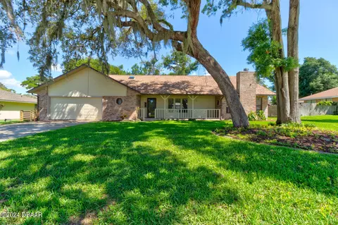 10 Edgewood Way, Ormond Beach, FL 32174 photo 2