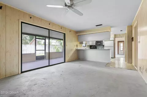 Living - 1307 Overbrook Dr, Ormond Beach, FL 32174 photo 6 of 7