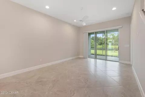 860 Pinewood Dr, Ormond Beach, FL 32174 photo 9