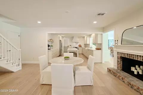 Dining - 49 River Ridge Trl, Ormond Beach, FL 32174 photo 3 of 7