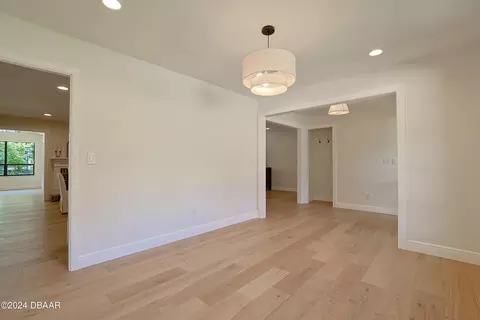 Dining - 49 River Ridge Trl, Ormond Beach, FL 32174 photo 1 of 7