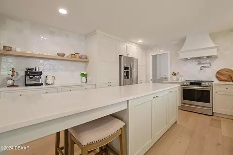 Kitchen - 49 River Ridge Trl, Ormond Beach, FL 32174 photo 2 of 6