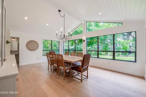 Dining - 49 River Ridge Trl, Ormond Beach, FL 32174 photo 6 of 7