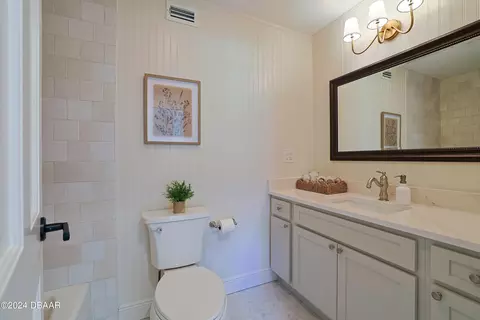 Bath - 49 River Ridge Trl, Ormond Beach, FL 32174 photo 7 of 10