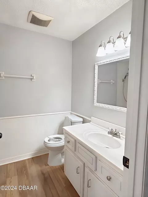 Bath - 2721 Tamarind Dr, Edgewater, FL 32141 photo 1 of 3