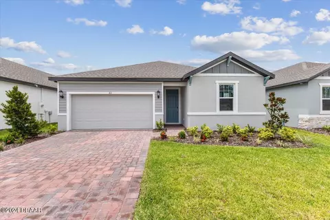 3137 Legends Preserve Dr, Daytona Beach, FL 32124