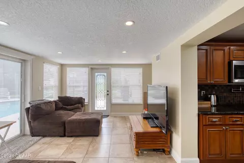 Other - 65 Sunny Shore Dr, Ormond Beach, FL 32176 photo 4 of 8