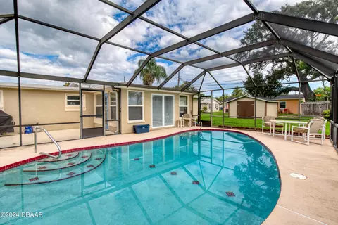 Exterior - 65 Sunny Shore Dr, Ormond Beach, FL 32176 photo 12 of 14