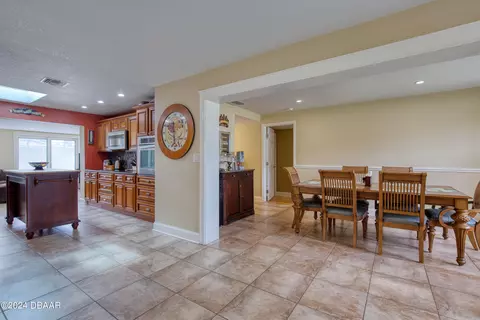 Dining - 65 Sunny Shore Dr, Ormond Beach, FL 32176 photo 1 of 4