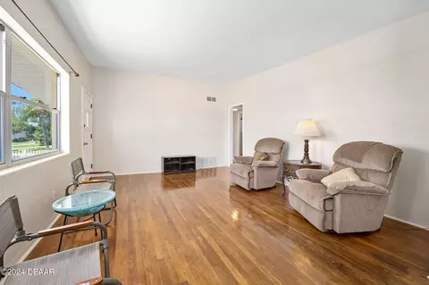 Living - 111 Ray Mar Dr, Ormond Beach, FL 32176 photo 6 of 7
