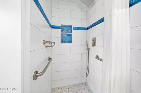 Bath - 111 Ray Mar Dr, Ormond Beach, FL 32176 photo 3 of 4