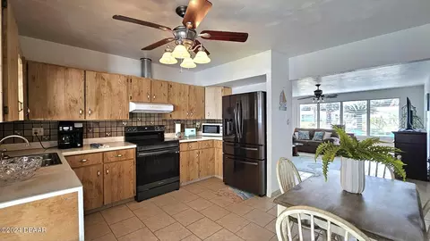 29 Berkley Rd, Ormond Beach, FL 32176 photo 10