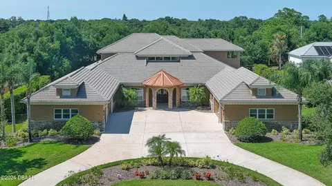 819 W Pheasant Run Ct, Port Orange, FL 32127