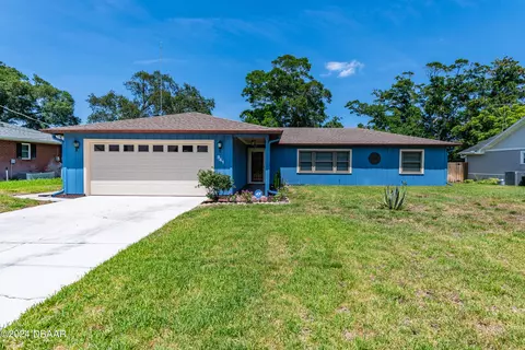 841 W River Oak Dr, Ormond Beach, FL 32174