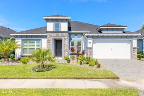 613 Mosaic Blvd, Daytona Beach, FL 32124