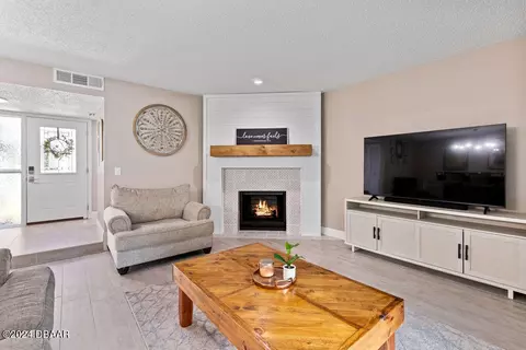 202 Pine Cone Trl, Ormond Beach, FL 32174 photo 8