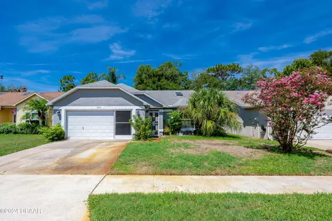 5890 Woodpoint Ter, Port Orange, FL 32128