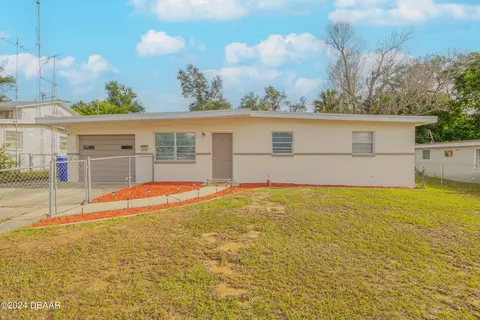 1404 Alabama Ave, Daytona Beach, FL 32117