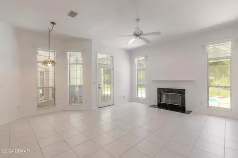 Living - 3611 Mallow Dr, Ormond Beach, FL 32174 photo 5 of 8