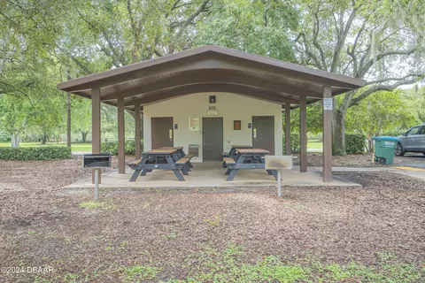 Exterior - 1 Castle Manor Dr, Ormond Beach, FL 32174 photo 8 of 8