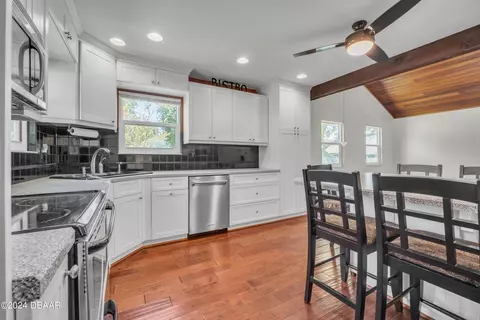 Kitchen - 1 Castle Manor Dr, Ormond Beach, FL 32174 photo 1 of 2