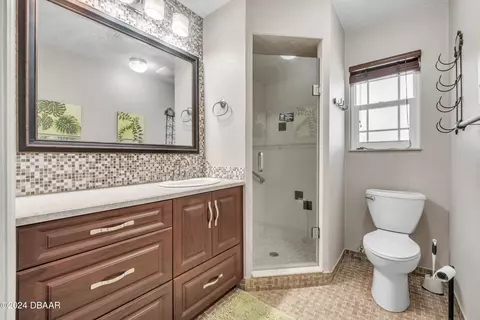 Bath - 1 Castle Manor Dr, Ormond Beach, FL 32174 photo 1 of 3