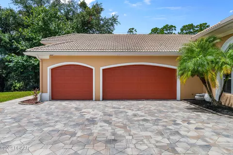 132 Squirrel Ln, Ormond Beach, FL 32174 photo 4