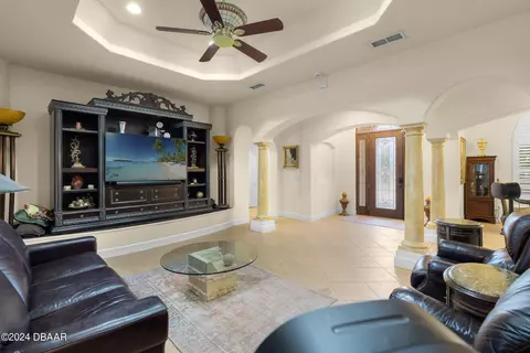 132 Squirrel Ln, Ormond Beach, FL 32174 photo 8