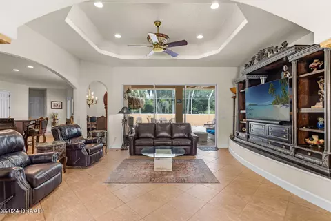 132 Squirrel Ln, Ormond Beach, FL 32174 photo 6