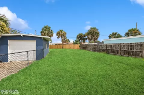 39 Brooks Dr, Ormond Beach, FL 32176 photo 5
