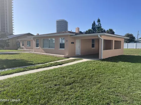 380 Boylston Ave, Daytona Beach, FL 32118