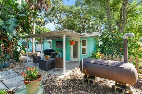 Exterior - 1132 Landers St, Ormond Beach, FL 32174 photo 9 of 18
