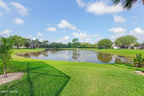 View/Area - 906 Woodstream Ln, Ormond Beach, FL 32174 photo 2 of 14