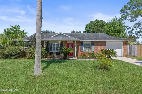1260 Robbin Dr, Port Orange, FL 32129