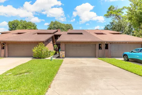 3 Eclipse Trl, Ormond Beach, FL 32174