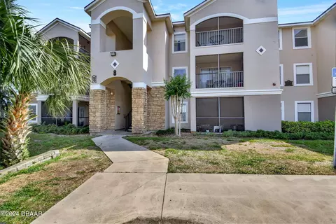 940 Village Trl #8-202, Port Orange, FL 32127