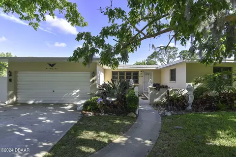 233 Cumberland Ave, Ormond Beach, FL 32174