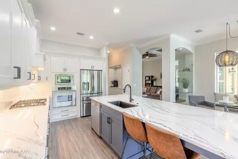 Kitchen - 1456 Kilrush Dr, Ormond Beach, FL 32174 photo 3 of 5