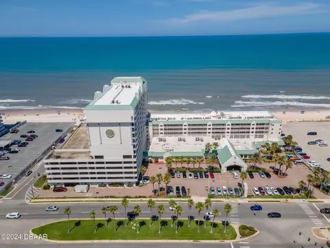 2700 N Atlantic Ave #922, Daytona Beach, FL 32118