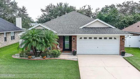 5443 Ward Lake Dr, Port Orange, FL 32128