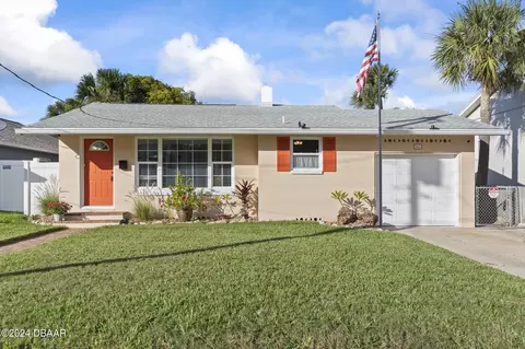 405 Mobile Ave, Daytona Beach, FL 32118