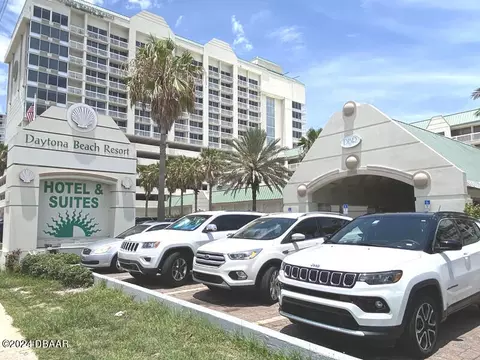 2700 N Atlantic Ave #804, Daytona Beach, FL 32118