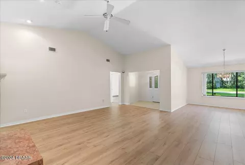 Living - 41 Forest View Way, Ormond Beach, FL 32174 photo 5 of 11