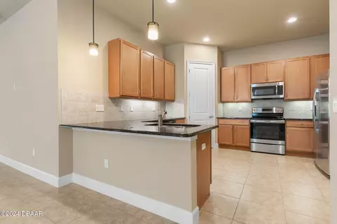 Kitchen - 807 Aldenham Ln, Ormond Beach, FL 32174 photo 1 of 5