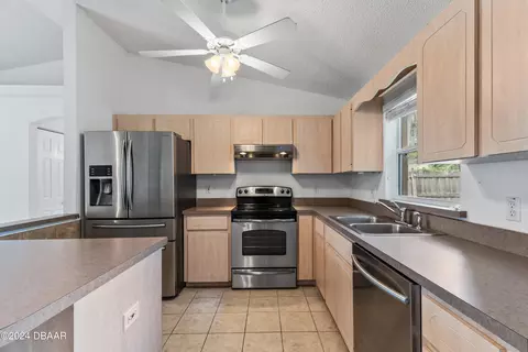3031 Mango Tree Dr, Edgewater, FL 32141 photo 18