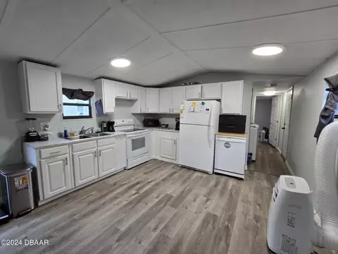 1131 Avenue F, Ormond Beach, FL 32174 photo 12