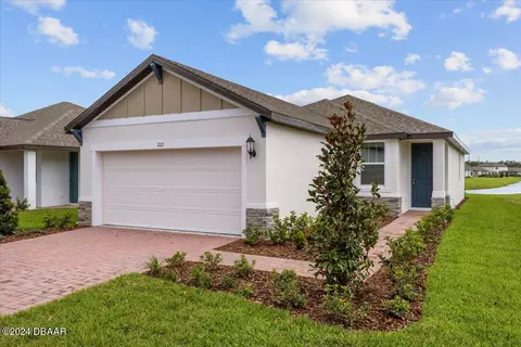 221 Links Terrace Blvd, Daytona Beach, FL 32124